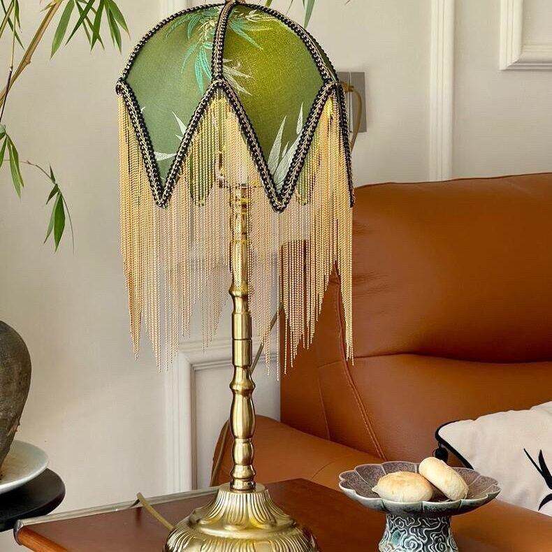 法式复古卧室流苏台灯北欧床头装饰灯氛围轻奢客厅氛围插电台灯