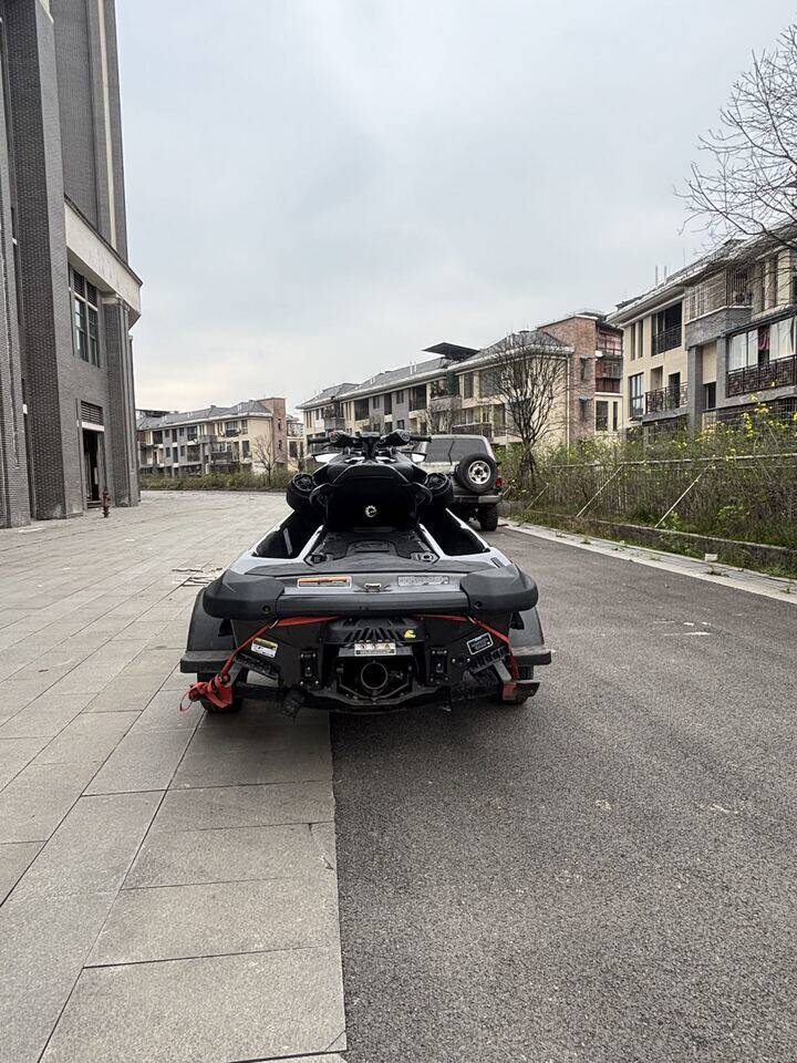 23年下水RXP300摩托艇