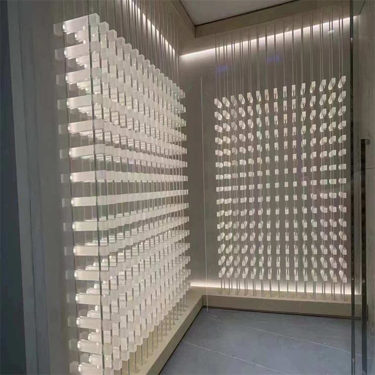 定制亚克力发光红酒架展示架可家用酒吧金属酒柜轻奢酒窖高端带灯