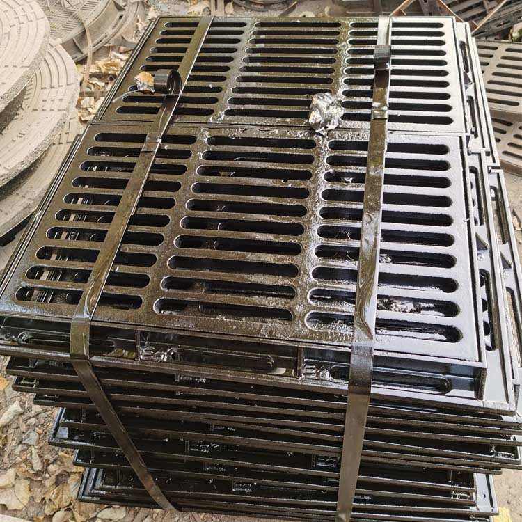 球墨铸铁方形套篦子批发现货 雨污水篦子偏沟式雨水口铸铁套篦子,基础建材,井盖,淘宝优惠券,粉丝福利购,淘宝优惠卷