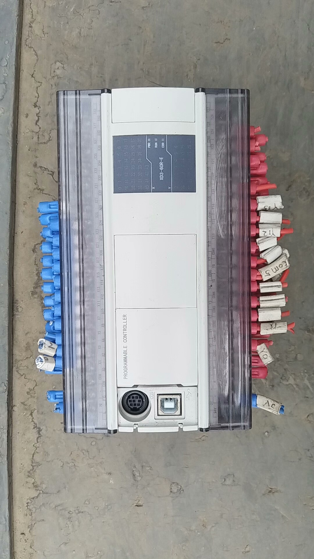 信捷XD3-60R-E实物拍摄拆机下来的，正常使用包好有问题