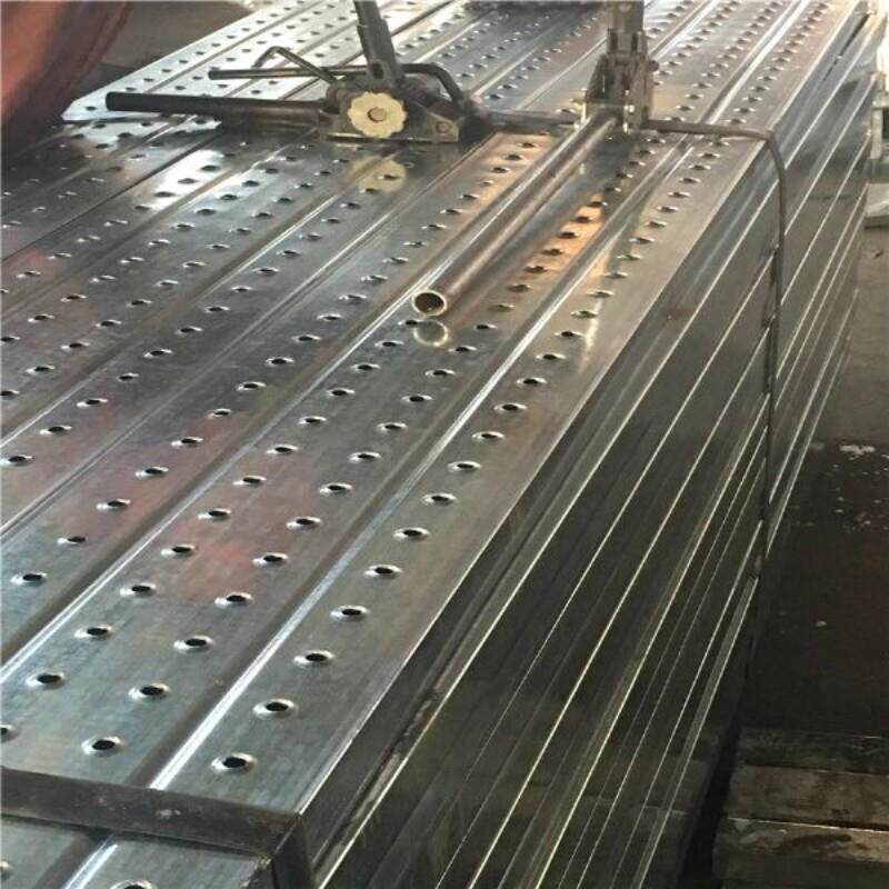 河南新款钢跳板2米3米4米热镀锌建筑工地脚手架板发电船厂化工厂