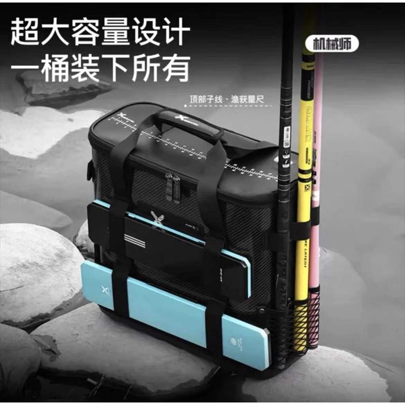 雷臣XR911机械师活鱼桶轻量便携充氧碳纤维纹理一体成型钓鱼鱼桶