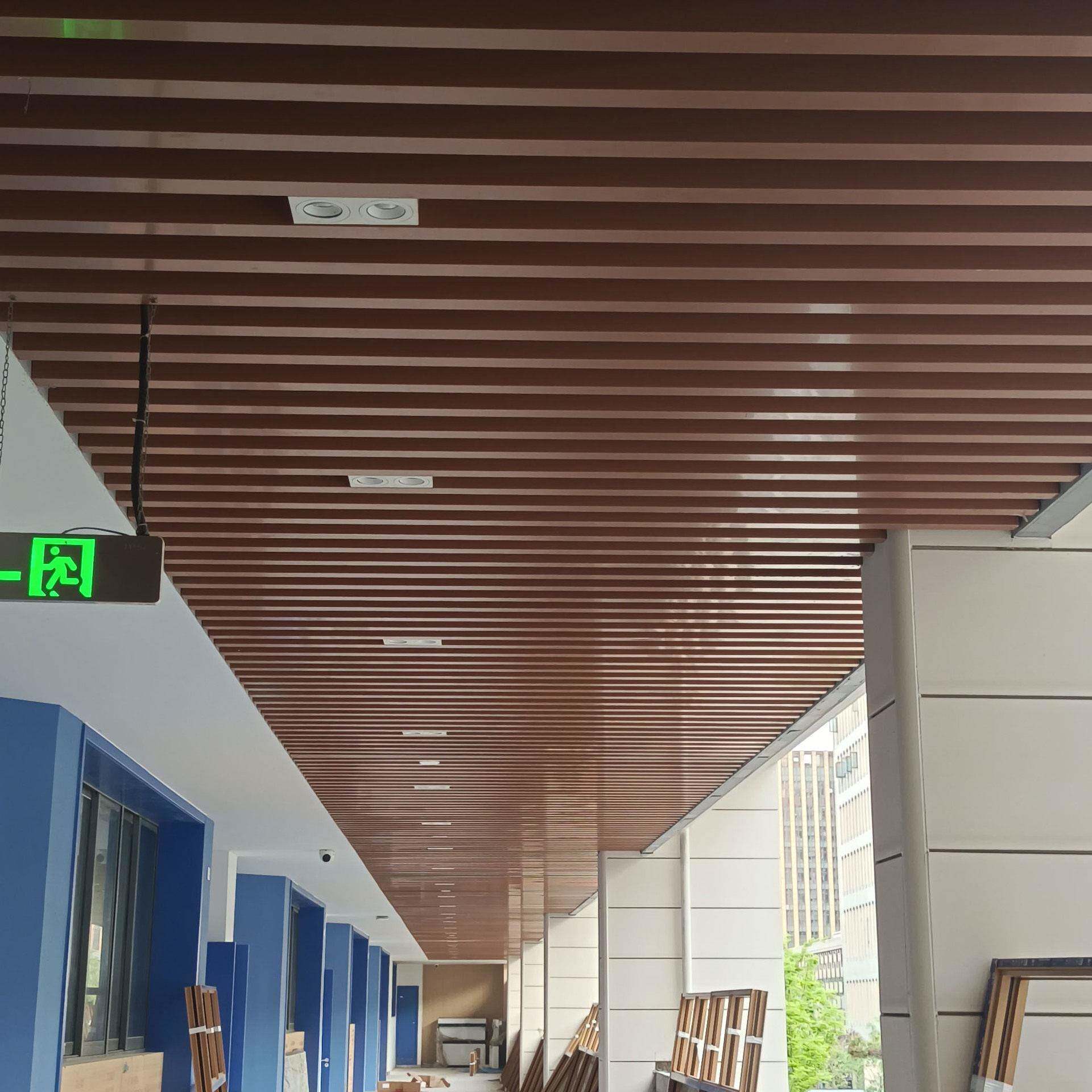学校学院幼儿园装修吊顶隔墙水电门窗安装地板铺设卫生间隔断