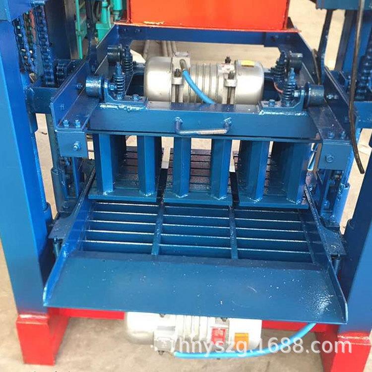 固角定式路面型透水砖机六护坡连锁砖机检查井水IZO泥砌块成机