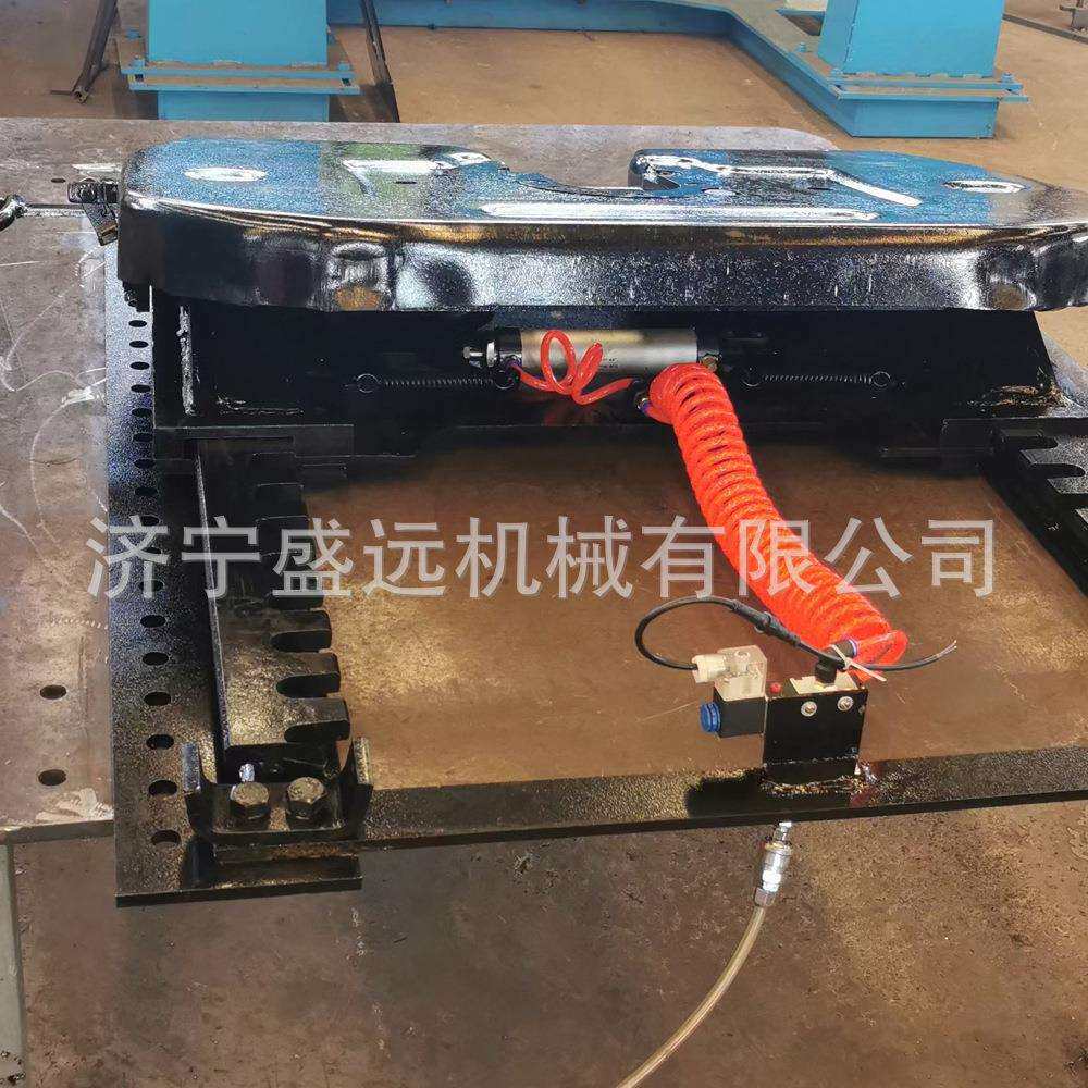 现货供应半挂车转向座50挂车牵引品加重型牵引磨盘移动式牵引鞍座