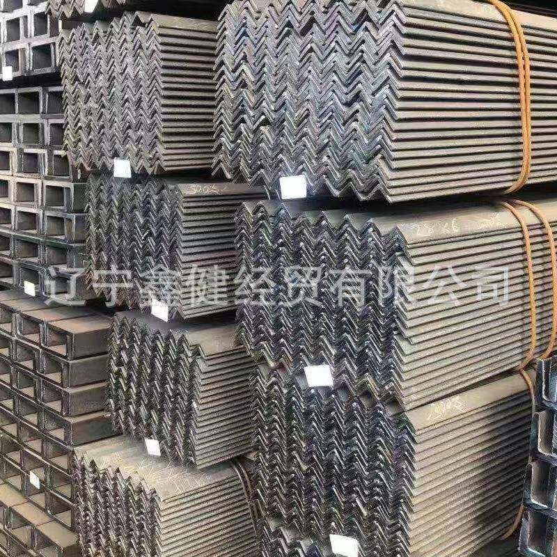 厂家直发 角钢 镀锌角钢 30#-200# 规格齐全 价格优惠