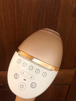 飞利浦脉冲光脱毛仪BRI956充电式无绳非激光腋下比基尼区域脱毛使用评价评测