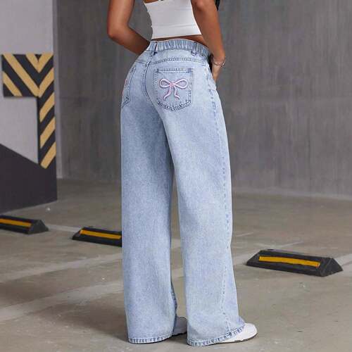 Loose Straight Leg Embroidered Jeans with Pockets Cute