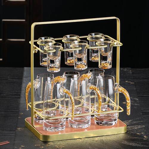 专用酒具白酒杯架置物摆件家用创意分酒器竹木制托架子收纳展示