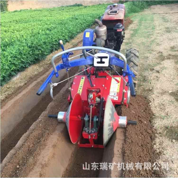 草莓起垄机手扶车带开沟起垄一体机一次成型果园大棚