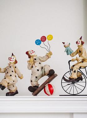 欧式复古马戏团小丑表演自行车树脂娃娃摆件创意家居房间装饰品