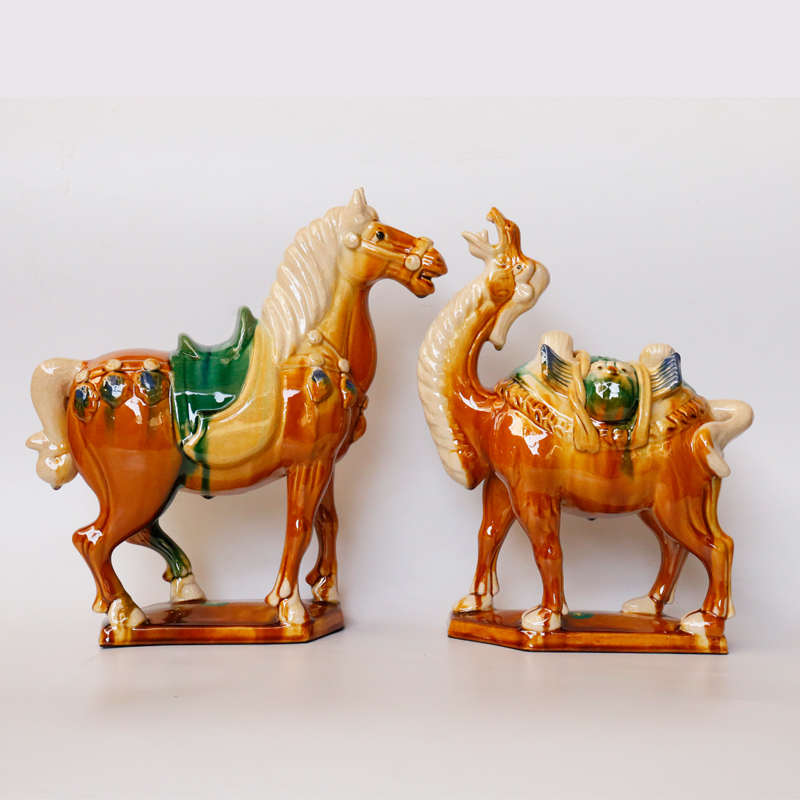 唐三彩陶瓷唐马摆件招财洛阳办公室客厅家居生肖国礼工艺品装饰品