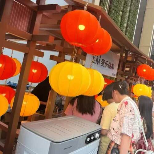 圆形新年灯笼圆球黄色橙色可连串景区装饰户外防水新中式布艺吊灯