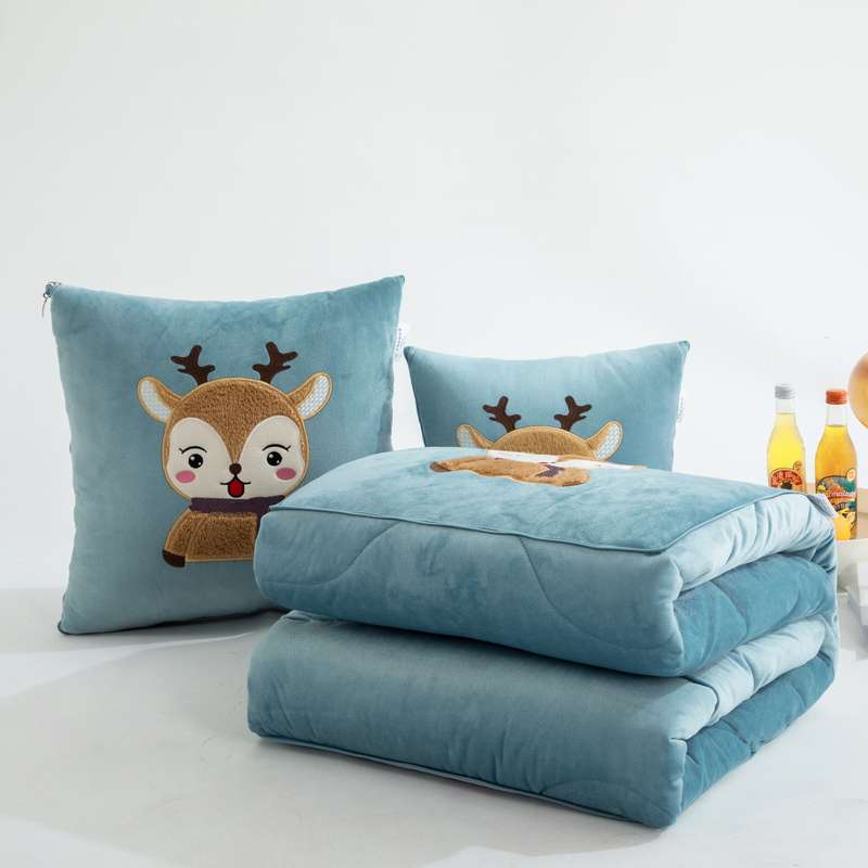 柯基抱枕被子两用冬天加厚保暖珊瑚绒车载靠枕办公室午睡枕头毯子
