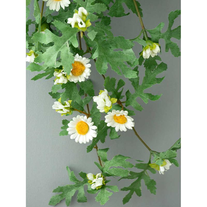 ins风仿真植物墙面装饰小雏菊挂件室内墙壁假花藤蔓电视背景遮丑