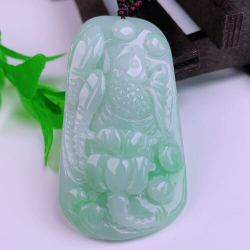 缅甸天然真品翡翠冰满绿满色高端精品闪拍年年有余荷花鱼玉石吊坠
