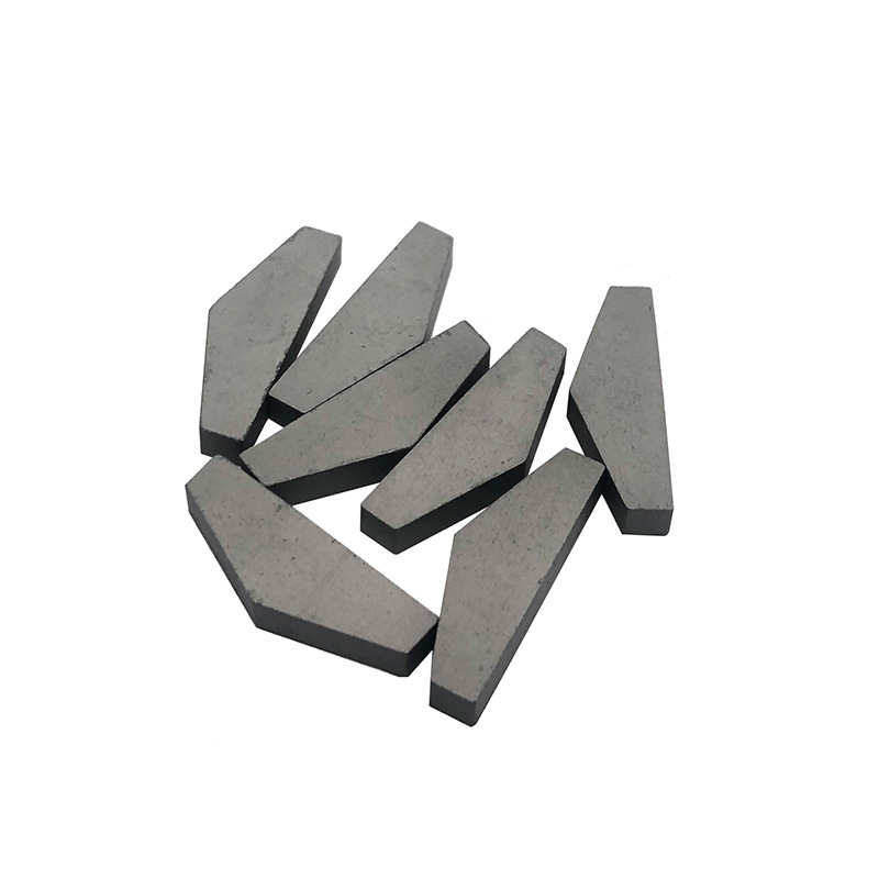 硬质合金钎片地质勘探钻头钨钢耐磨碳化钨工具厂家批发