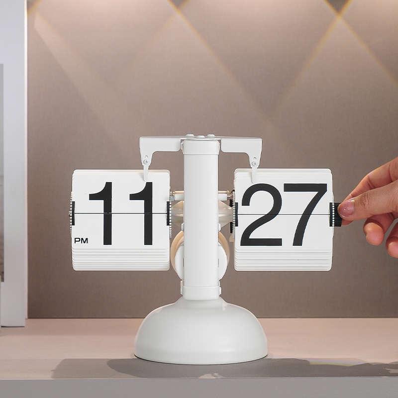 现代简约创意自动翻页时钟日历客厅桌面钟表摆件座钟机械台钟装饰
