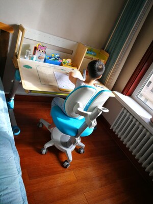 用后谈感受2平米AD08001W4儿童学习桌怎么样，分享下我的体验感受