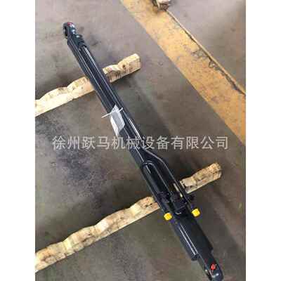 徐工滑移装载机XT760 770清扫机XC760K.3.1.2右动臂油缸803086757