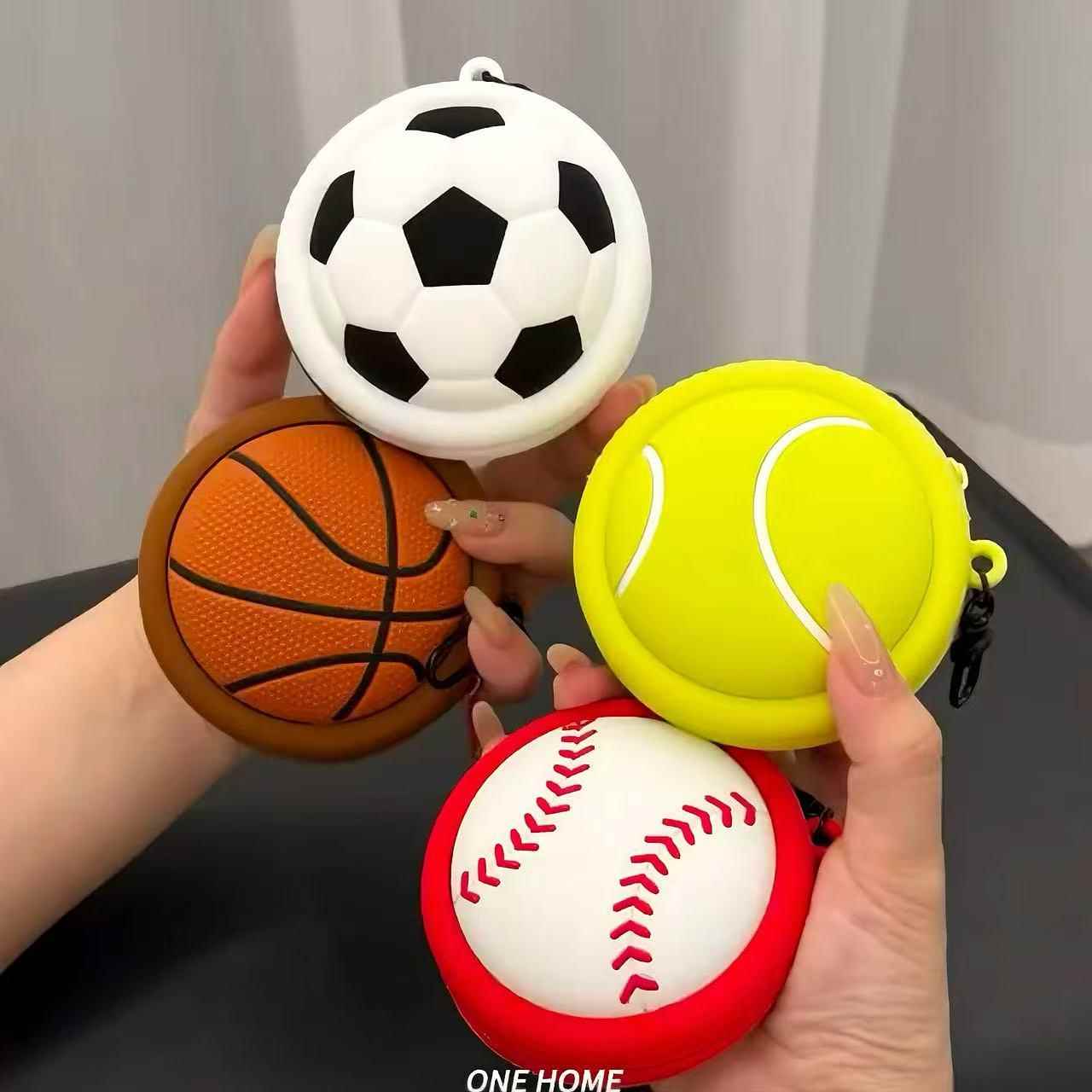 创意足球零钱包运动系列硅胶包包