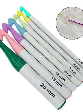 7 Pieces Huge Plastic Handle Crochet Hooks Set Large Size