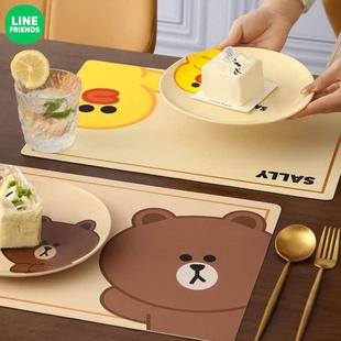 FRIENDS创意桌垫布可爱餐垫隔热垫防水防油大号皮革餐布家用 LINE