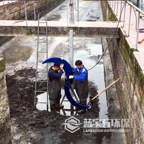 低速潜水推流器4kw污水池水处理聚氨酯叶轮QJB4/4-1100/2-85/P