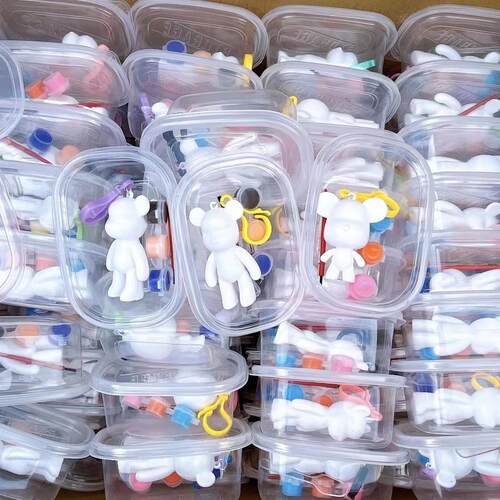 Wholesale Blank Fluid Bear Keychains for Children's DIY Graf