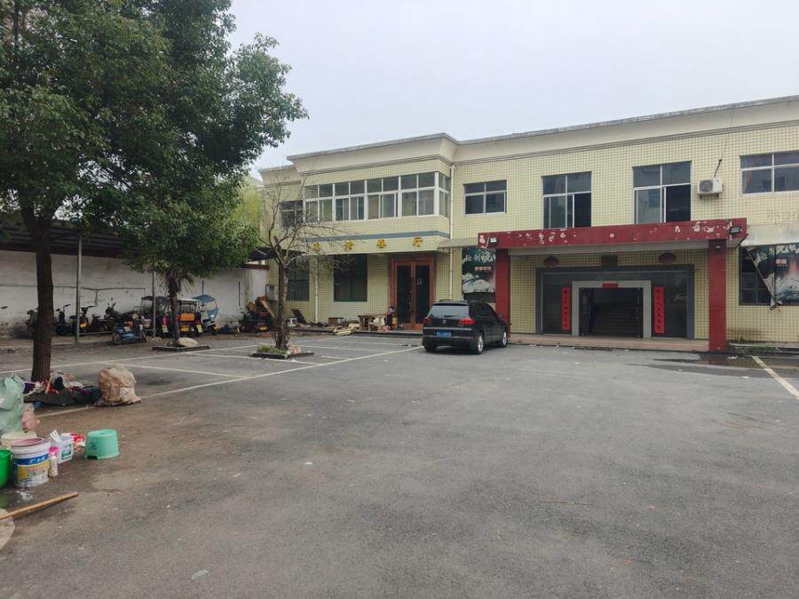 4月24日驻马店市建筑公司构筑物、设备、绿化、低值易耗品网络拍卖公告