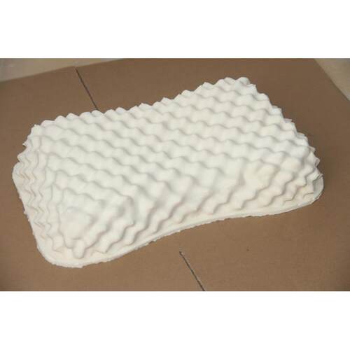 泰国制造，原装进口，手续齐全，天然乳胶枕，93%天然乳胶含量，