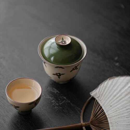 野有作粉引青花手绘小花盖碗茶杯高档大号陶瓷家用泡茶碗功夫茶