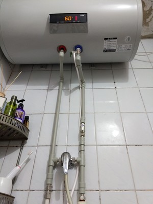 优缺点揭秘史密斯E60VDS电热水器怎么样,耗电情况如何?