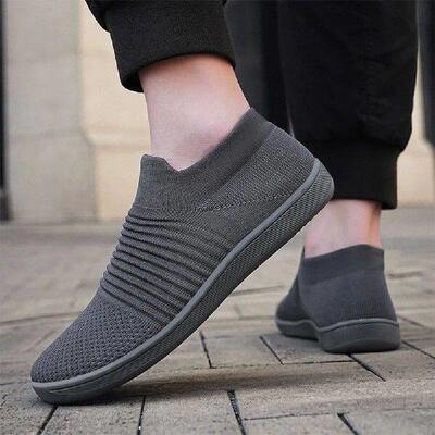 Men Wide Toe Box Shoes Slip On Walking Shoes Wide Width