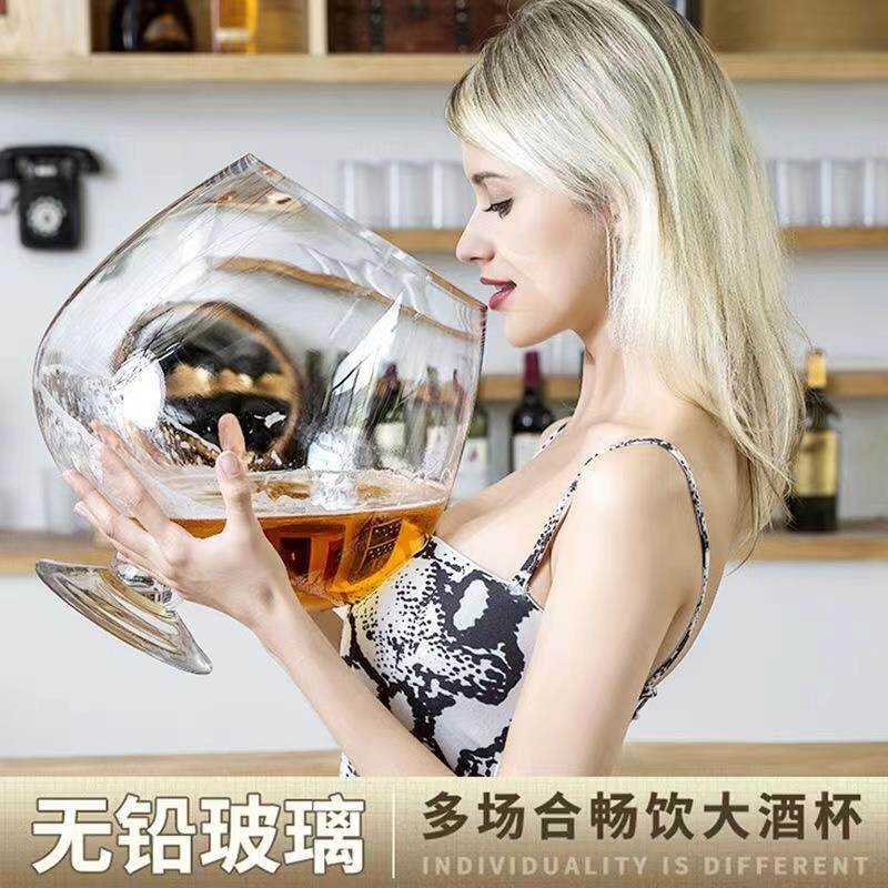 特大高脚杯英雄红酒杯玻璃创意扎啤酒杯鱼缸超巨大容量氛围感杯子