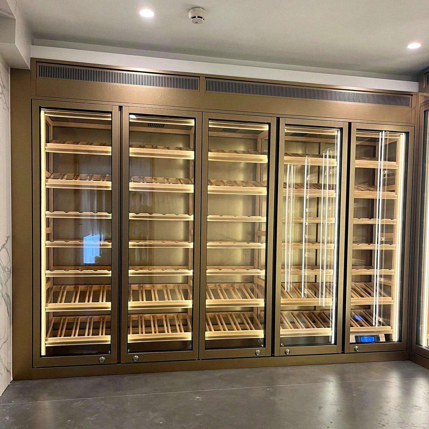 高端不锈钢酒柜轻奢恒温红酒柜酒窖别墅红酒架展示柜设酒柜