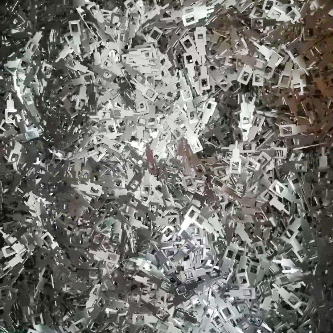 0.6*5.2*16散热片大针脚散热器折弯焊片散热片大小头插针双头针脚