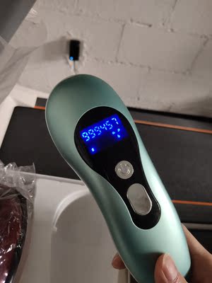 伊苼美脱毛仪激光冰点仪器家用怎么样？会不会问题很多？