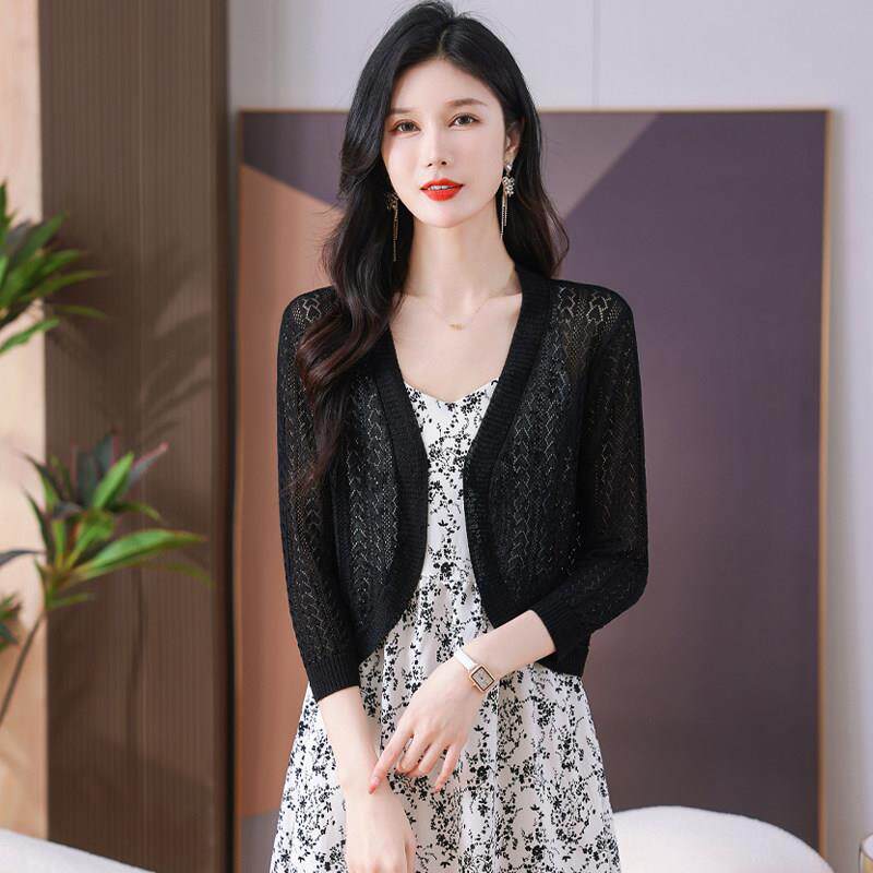 妈妈装桑蚕丝夏季薄针织衫女开衫超短款披肩外套七分袖镂空配裙子