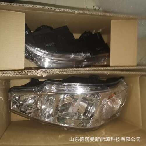 3732020-91W-C00/B解放新款J6前保险杠支架91W大灯灯框支架500马