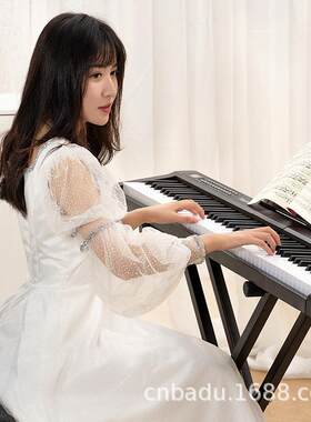 新款881 电子琴仿重锤力度键盘成人儿童MIDI编曲适用便携电钢琴