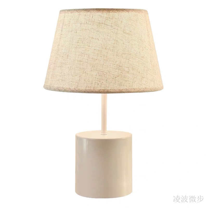 现代简约布艺台灯温馨卧室床头照明台灯酒店客房带开关调光小台灯