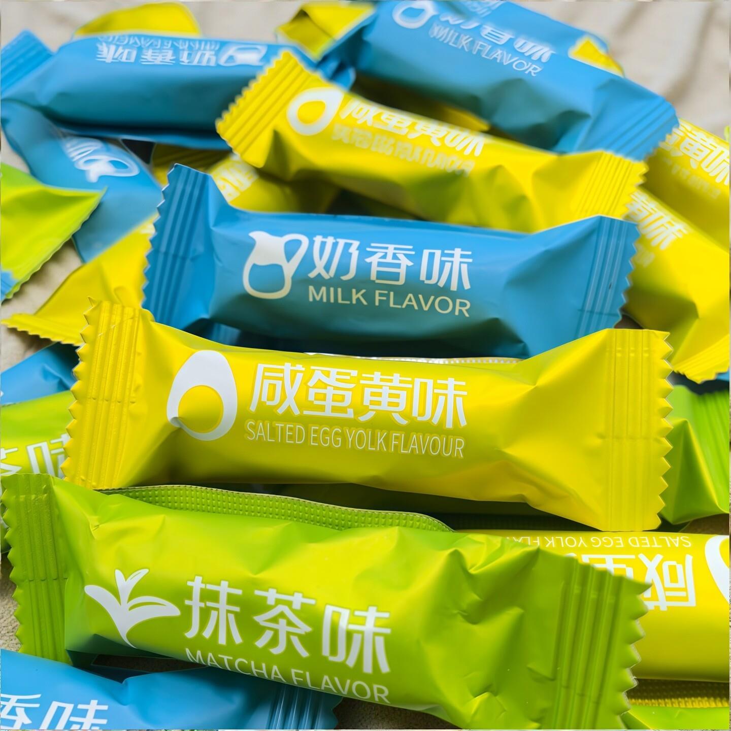 新日期奶香抹茶咸蛋黄味海苔卷酥脆浓郁休闲零食办公下午茶点心独