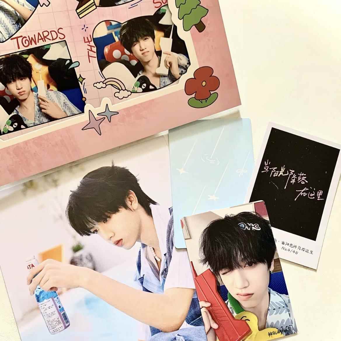 TF家族四代周边奔跑2当阳光降落在这里团体陈奕恒张桂源