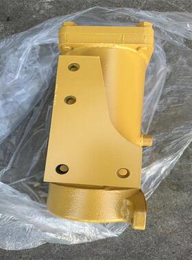 PC850-7挖掘机发动机减震垫21N0111120