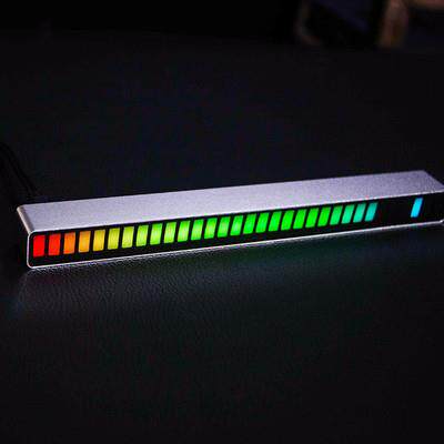 跨境亚马逊声控拾音节奏灯RGB频谱音乐汽车氛围灯车载桌面LED彩灯