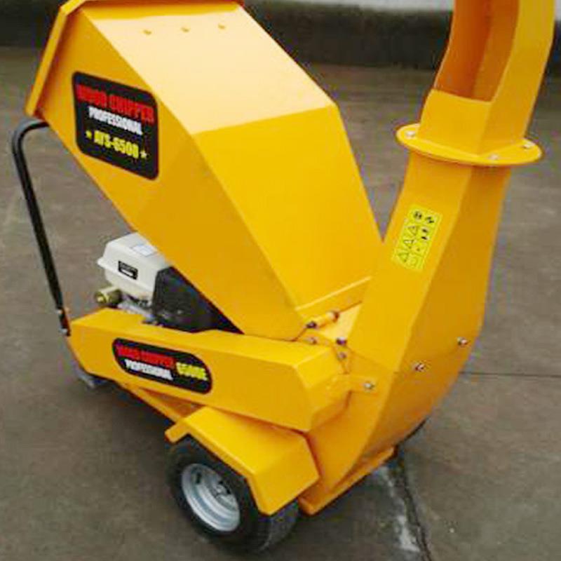 家用新款树枝粉碎机园林树木秸秆柴油汽油枝条干湿两用研磨机械