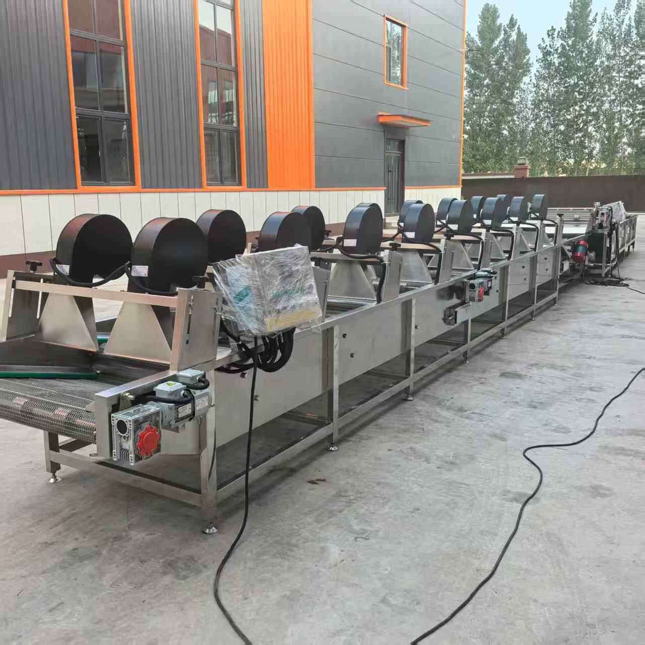 宠物肉干风干机 腊肉腊肠风干设备 泡椒藕带风干机器