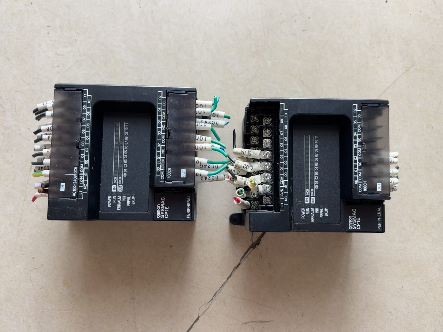 欧姆龙PLC  CP1E-E20SDR-A  100-240